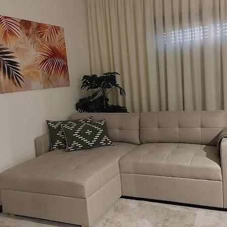 Apartamento Deluxe Two-bedroom In Fátima