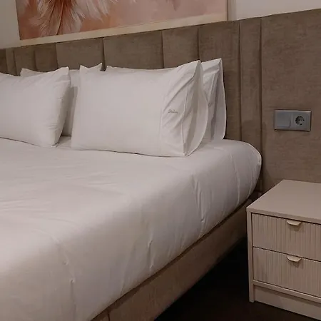 Deluxe Two-bedroom In * Fátima