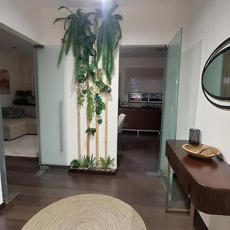 Apartamento Deluxe Two-bedroom In *