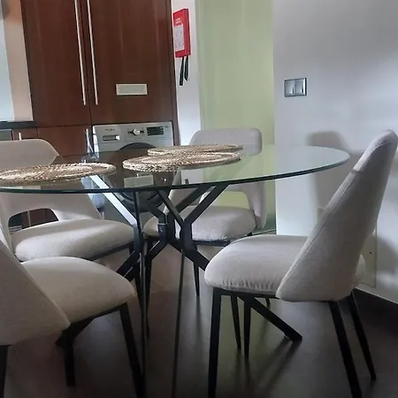 Deluxe Two-bedroom In Apartamento